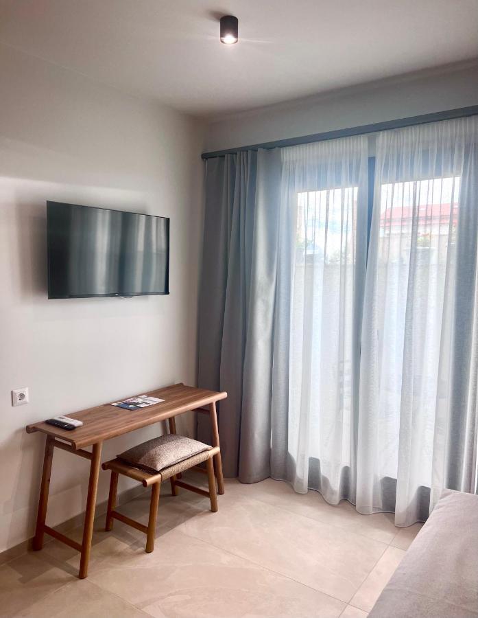 La Mer Luxury Apartments Иерисос Екстериор снимка