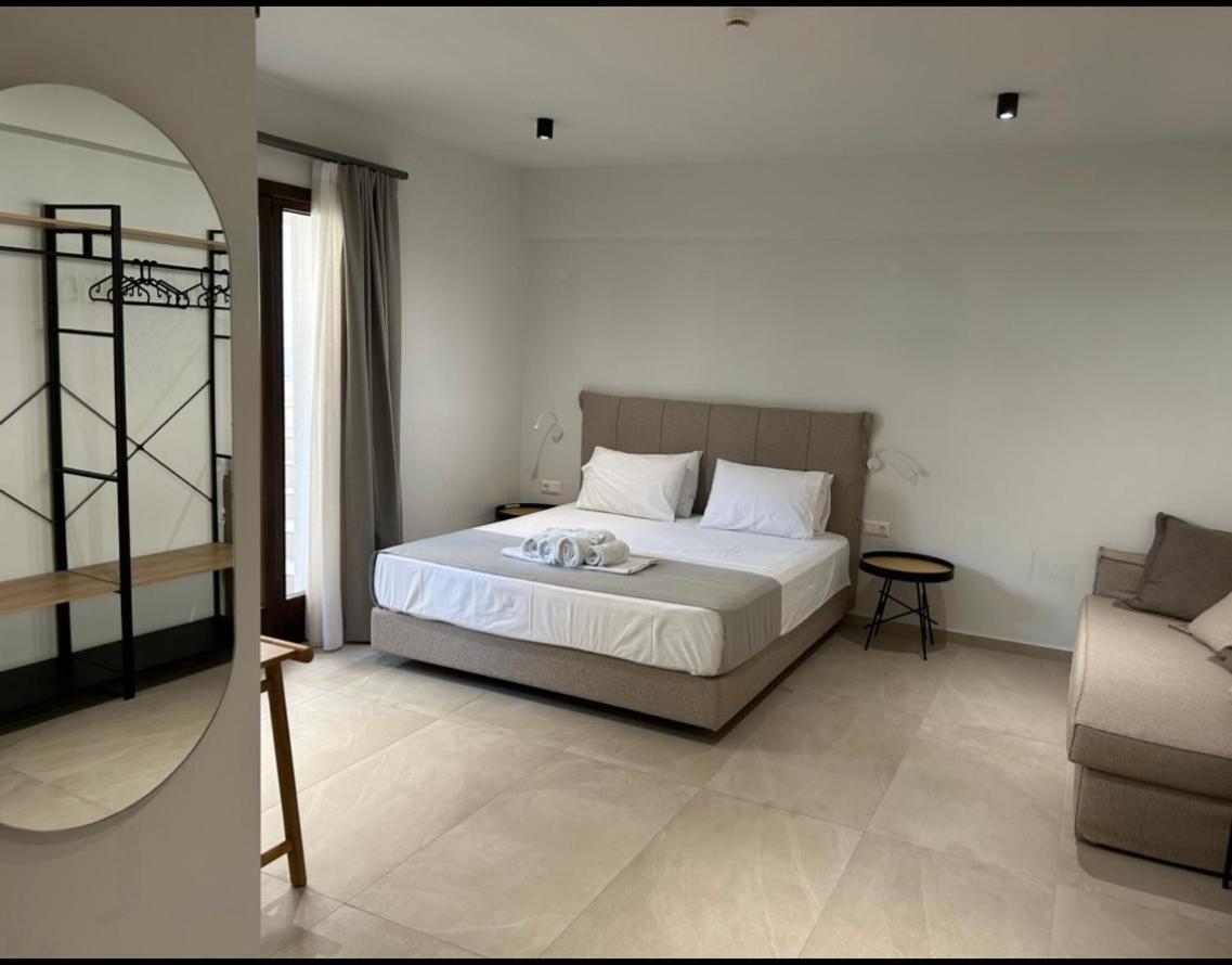La Mer Luxury Apartments Иерисос Екстериор снимка